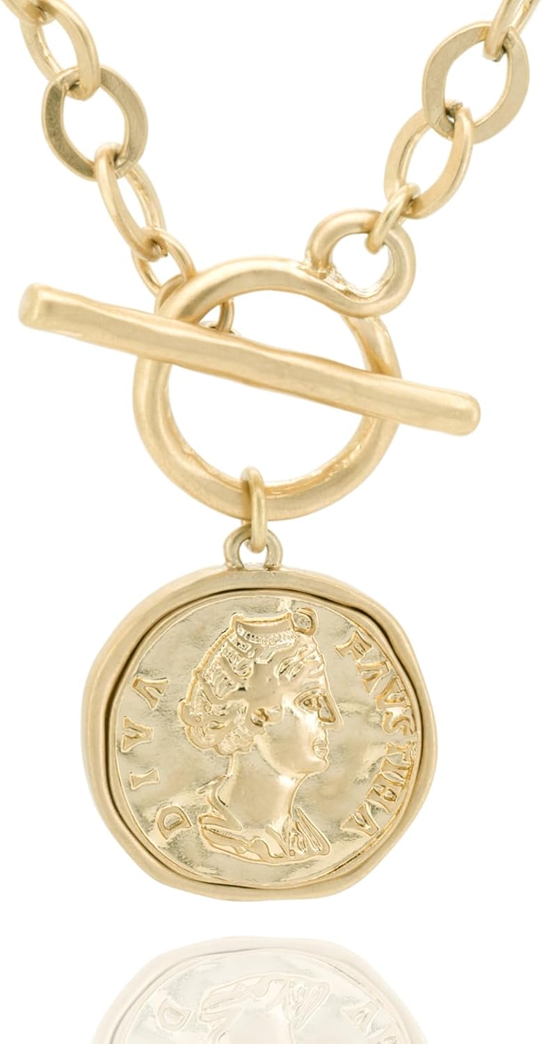 Chunky Gold Coin Pendant Necklace Trendy Layered Statement Chain for Women, Antique Toggle Design with Thick Link, Fashionable Necklaces for Women